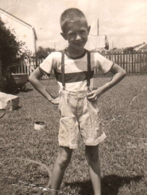 012-Harry 5 or 6 yrs old.jpg.medium.jpeg